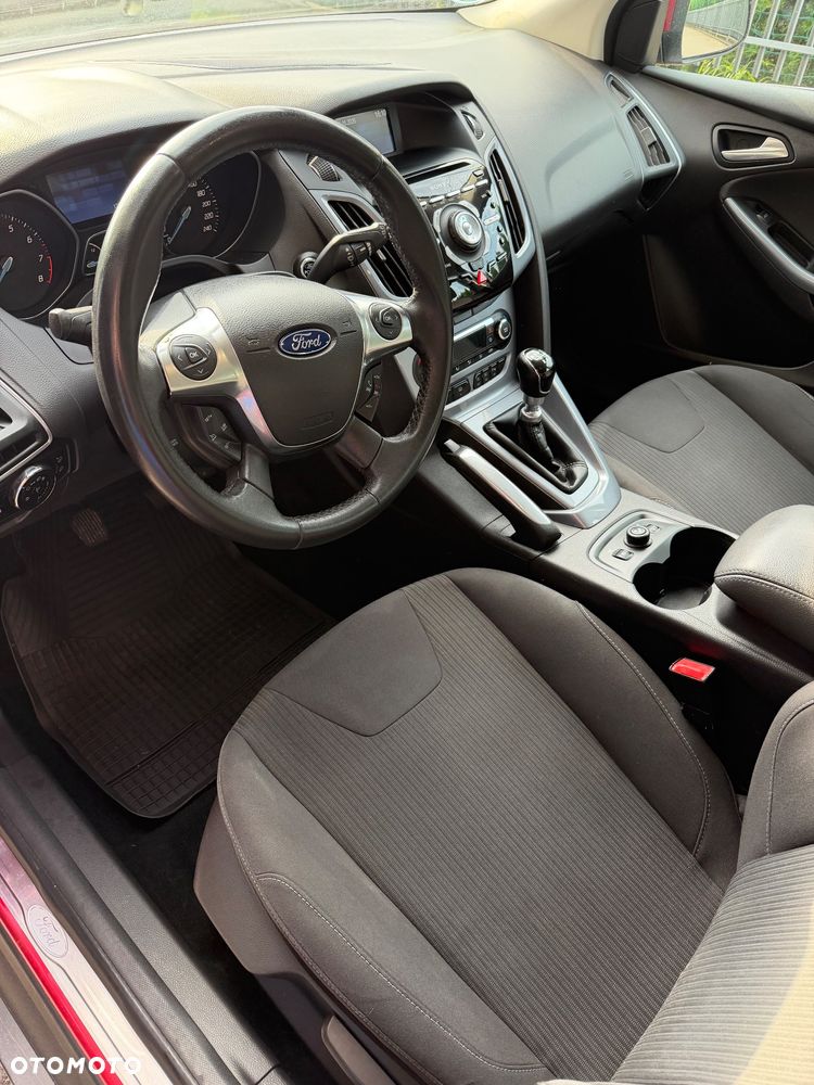 Ford Focus 1.6 EcoBoost Start-Stopp-System Titanium - 27