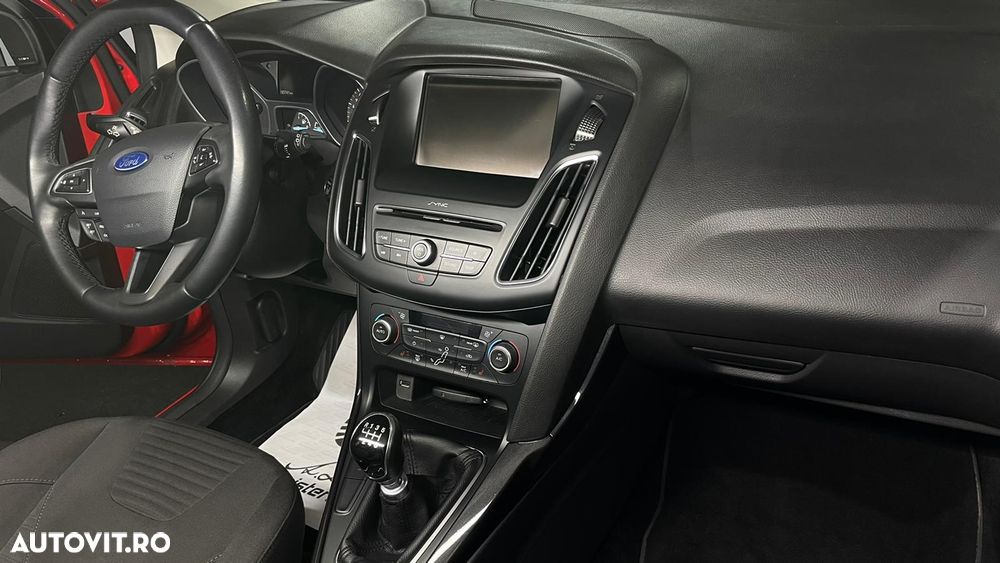 Ford Focus 1.5 TDCi Titanium - 5