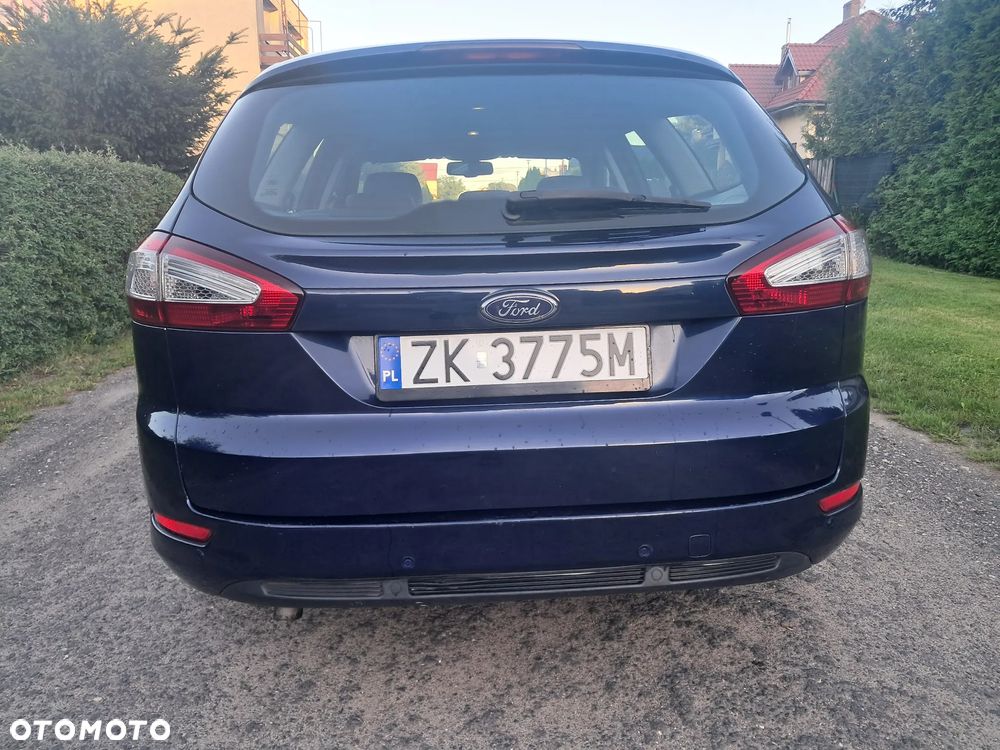 Ford Mondeo 2.0 TDCi ECOnetic Ambiente - 4