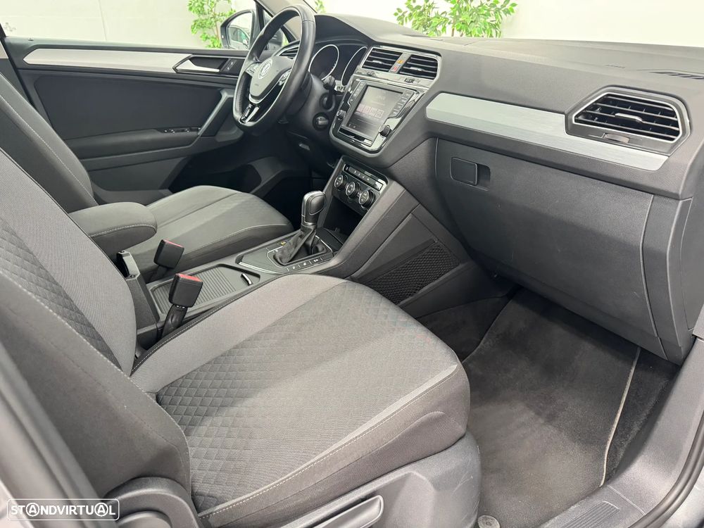 VW Tiguan 2.0 TDI Highline DSG - 16
