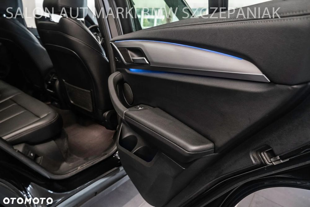 BMW X3 xDrive30d Advantage - 30