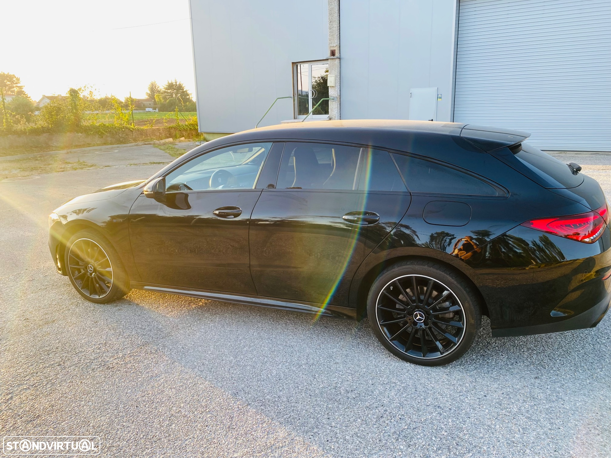 Mercedes-Benz CLA 250 e Shooting Brake AMG Line - 8