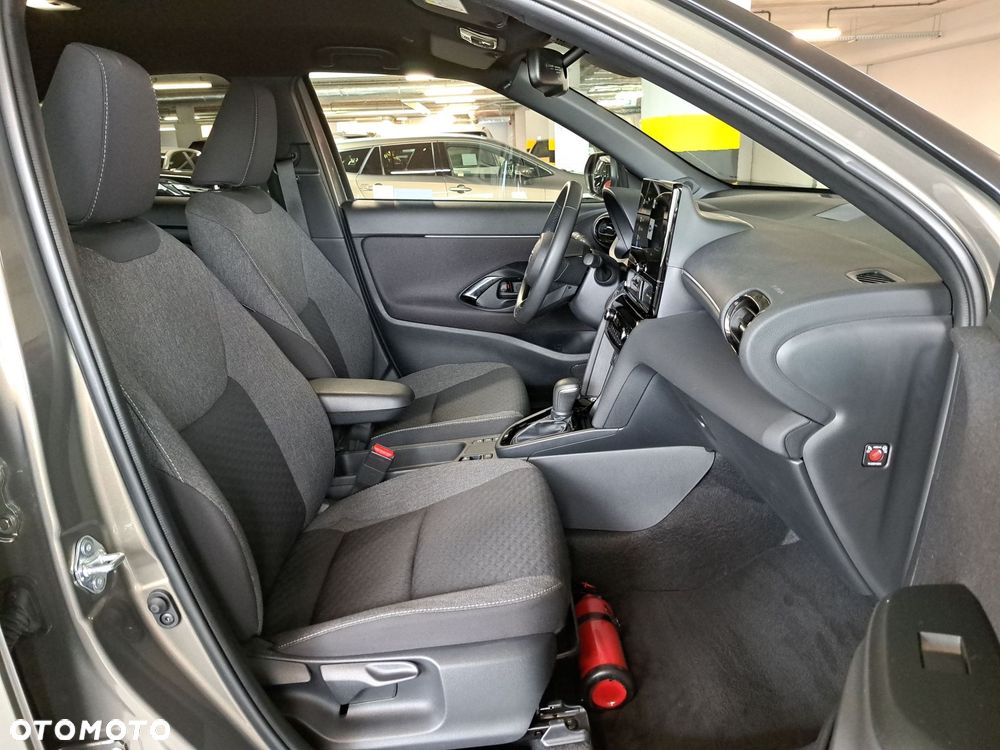 Toyota Yaris Cross Hybrid 1.5 Style - 16