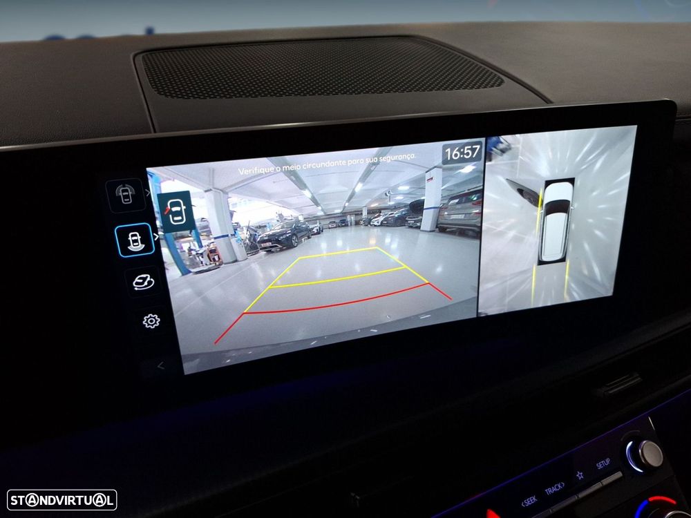 Hyundai Santa Fe 1.6 T-GDI HEV Vanguard - 23