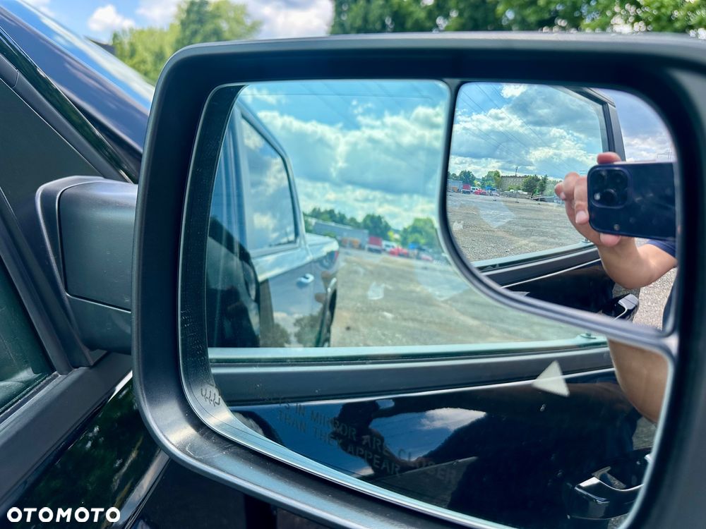 RAM 1500 Crew Cab Shortbed Limited - 39