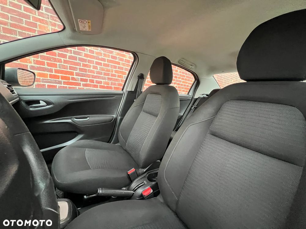 Peugeot 301 1.2 Pure Tech Active S&S ETG - 11