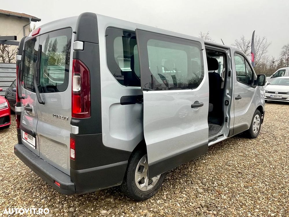 Renault Trafic Combi 2.0 Blue dCi 110 S&S L1 8+1 Life - 7