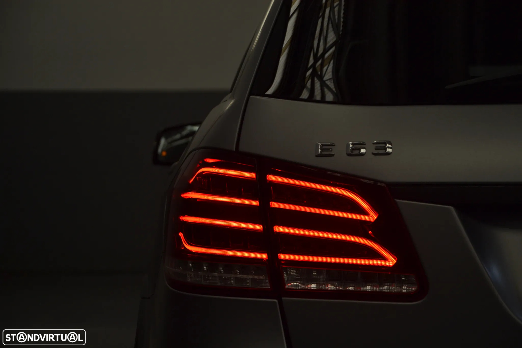 Mercedes-Benz E 63 AMG S 4-Matic - 7