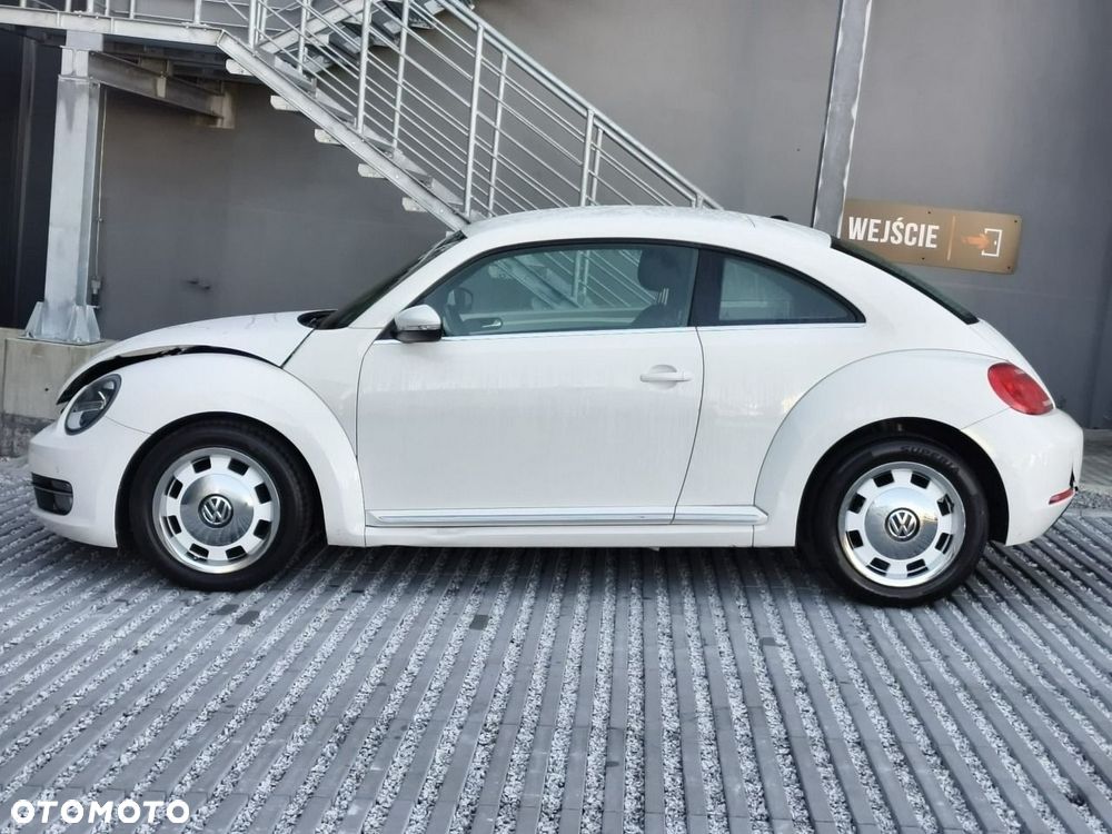 Volkswagen New Beetle - 4