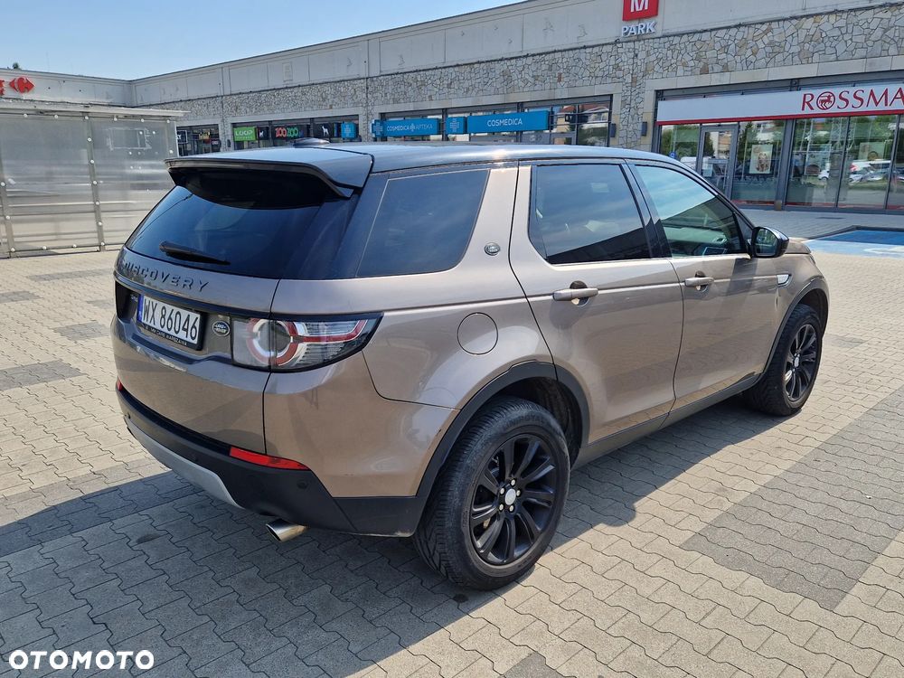 Land Rover Discovery Sport 2.0 TD4 HSE - 3