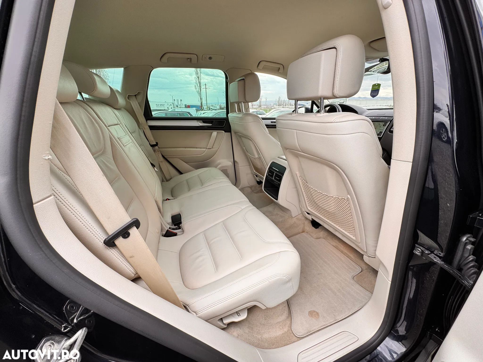 Volkswagen Touareg 3.0 V6 TDI SCR Blue Motion DPF Automatik Terrain Tech Executive Edition - 19
