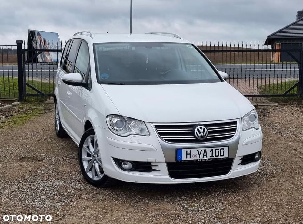 Volkswagen Touran 2.0 TDI DPF R-Line Edition - 6