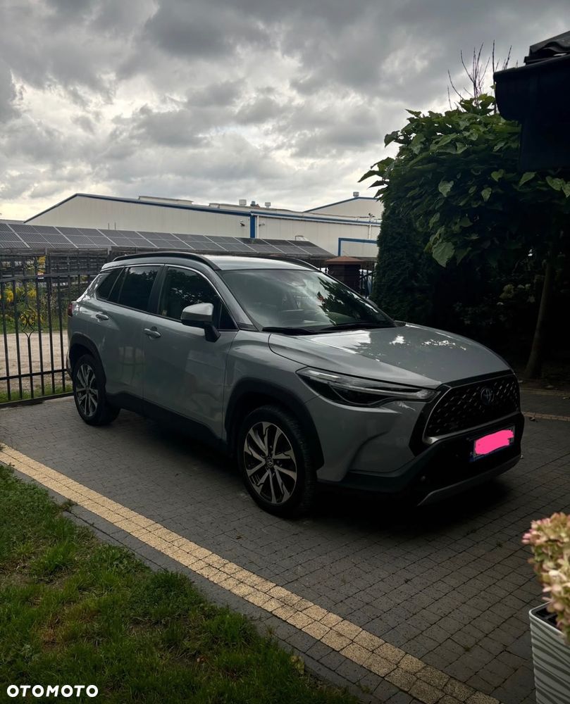 Toyota Corolla Cross - 2