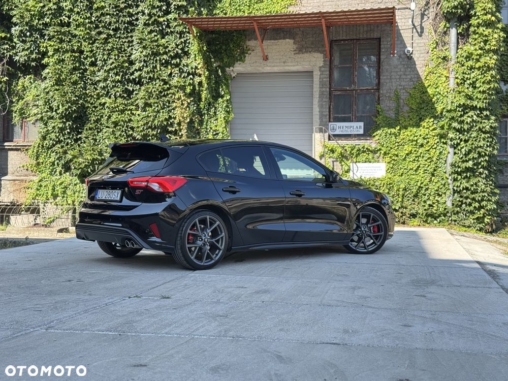 Ford Focus 2.0 EcoBlue ST - 16