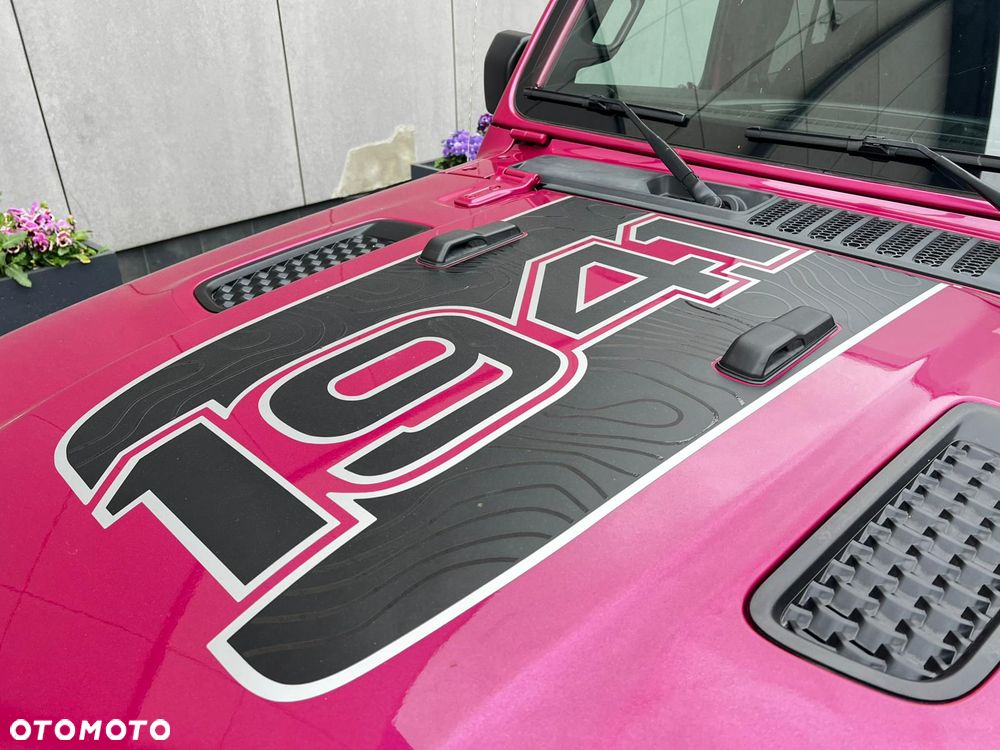 Jeep Wrangler - 30