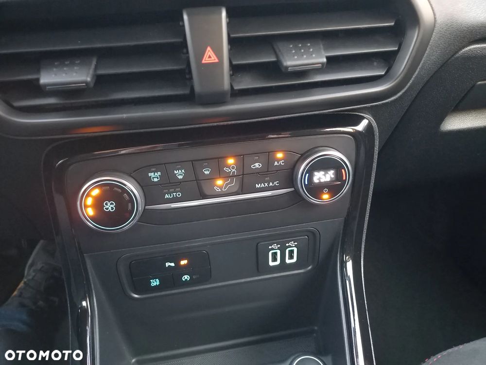 Ford EcoSport 1.0 EcoBoost ST-LINE - 29