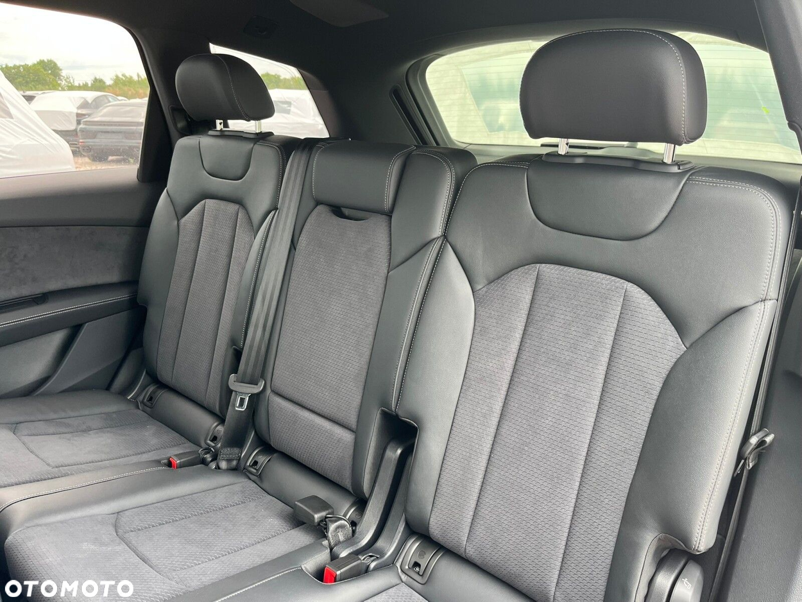 Audi Q7 - 12