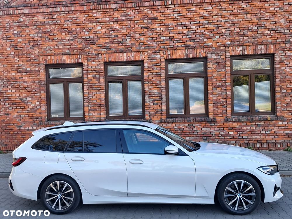 BMW Seria 3 320d Advantage sport - 11