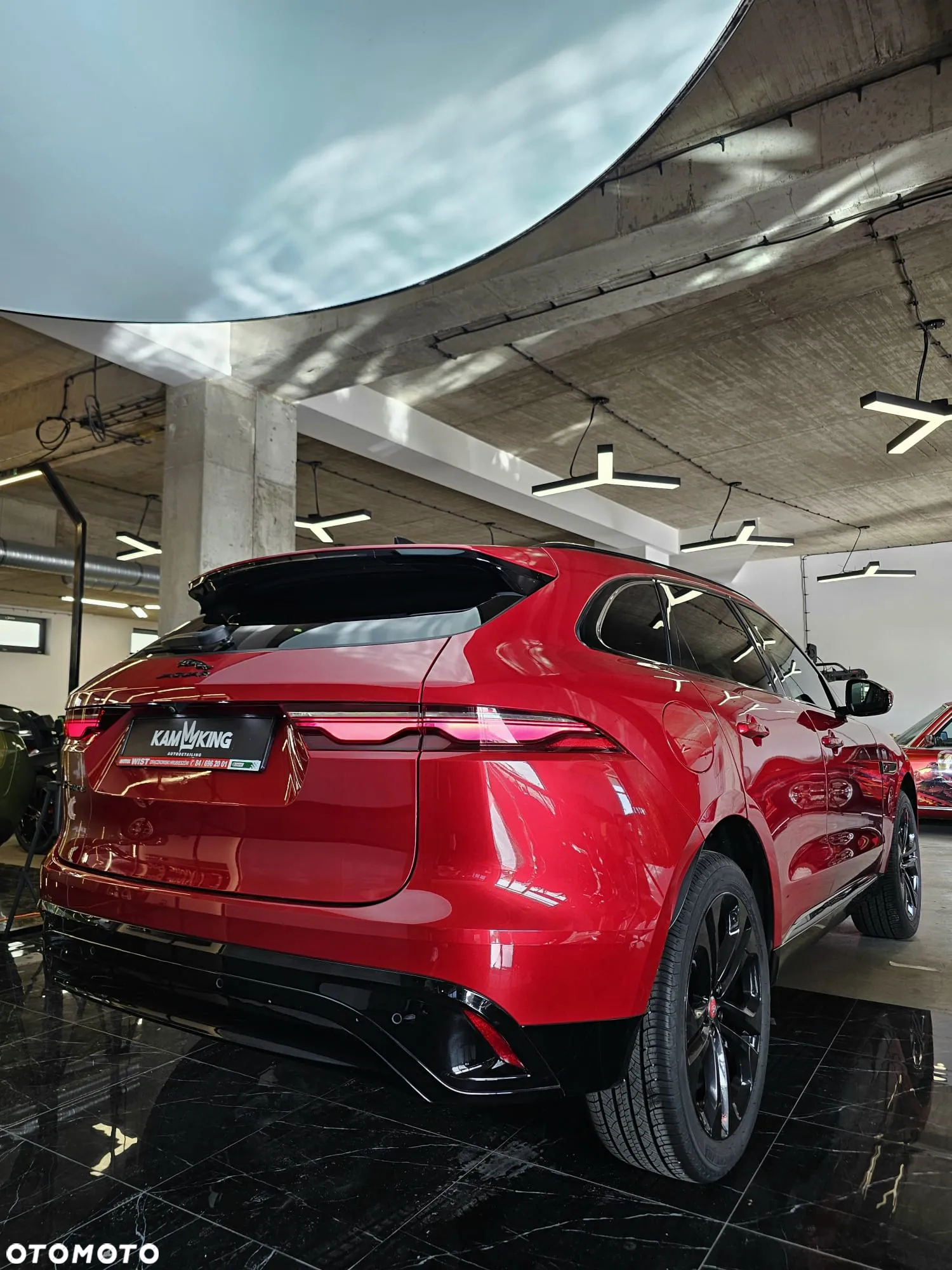 Jaguar F-Pace P250 AWD R-Dynamic S - 3
