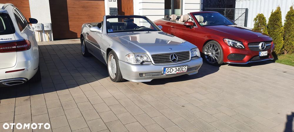 Mercedes-Benz SL - 1