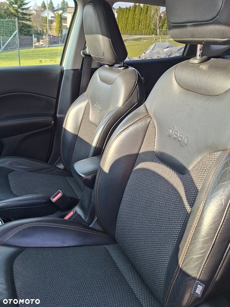 Jeep Compass 1.4 TMair Limited 4WD S&S - 10