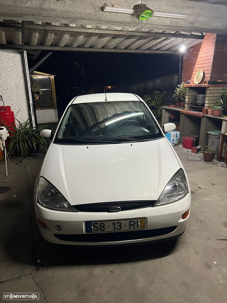 Ford Focus 1.8 TDdi Trend - 4