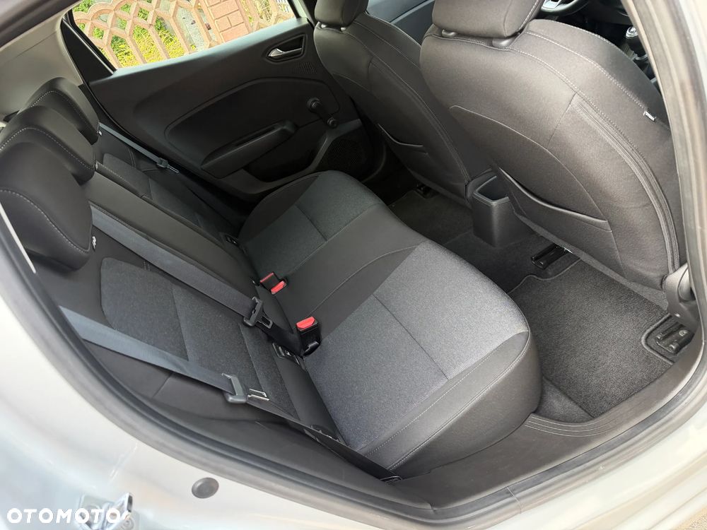 Renault Clio 1.0 TCe Equilibre - 33