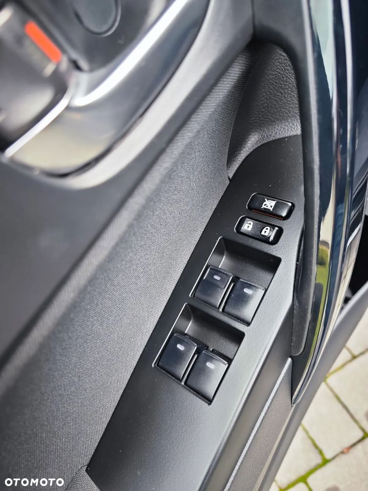 Toyota Auris 1.2 Turbo Design Edition - 19