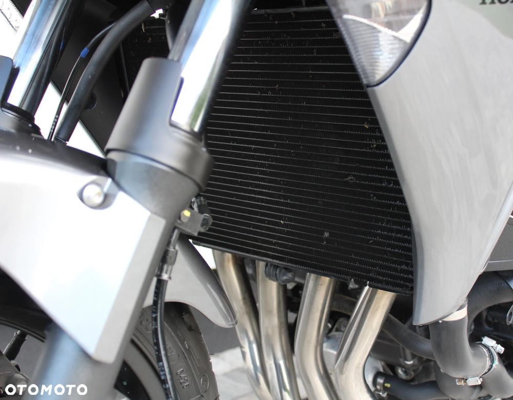 Honda CBF - 33