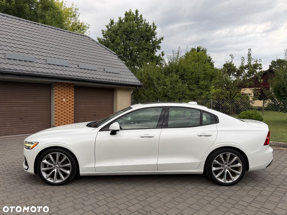 Volvo S60 T5 Momentum Pro - 2