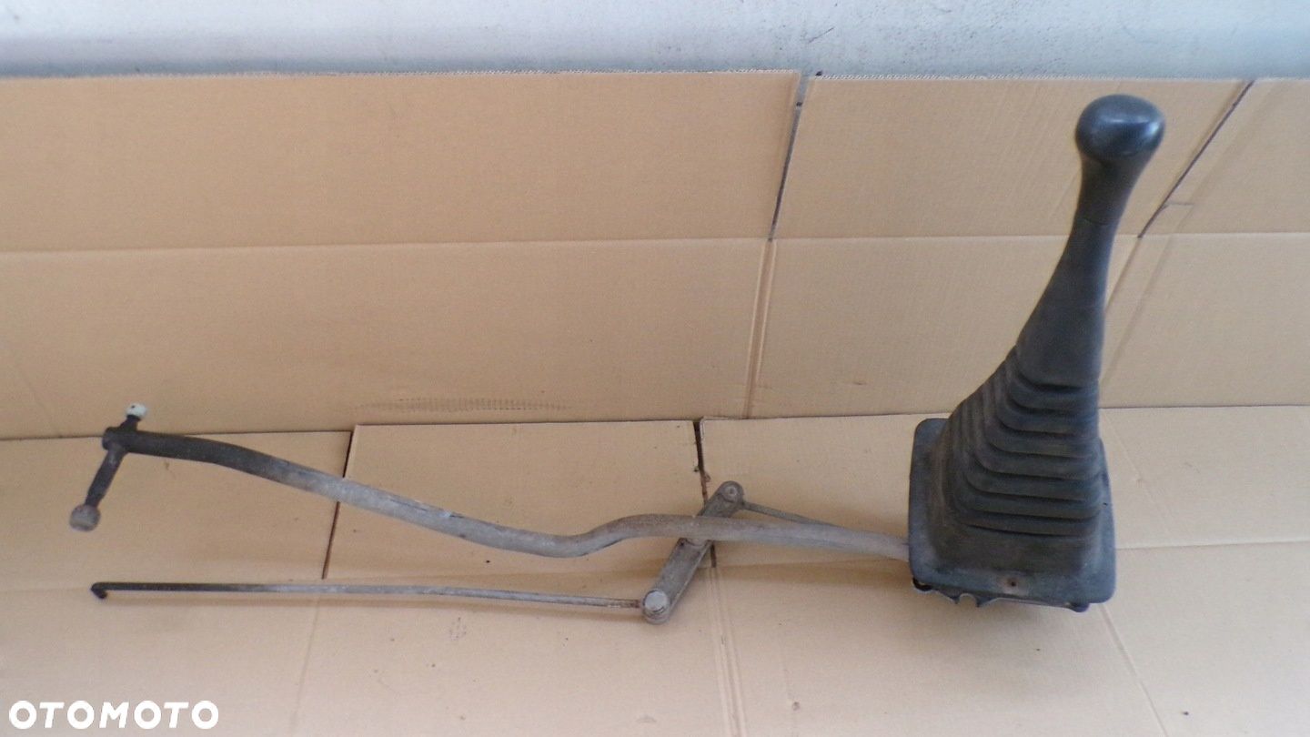 VW TRANSPORTER T4 1.9D LEWAREK WYBIERAK 701711025C - 12