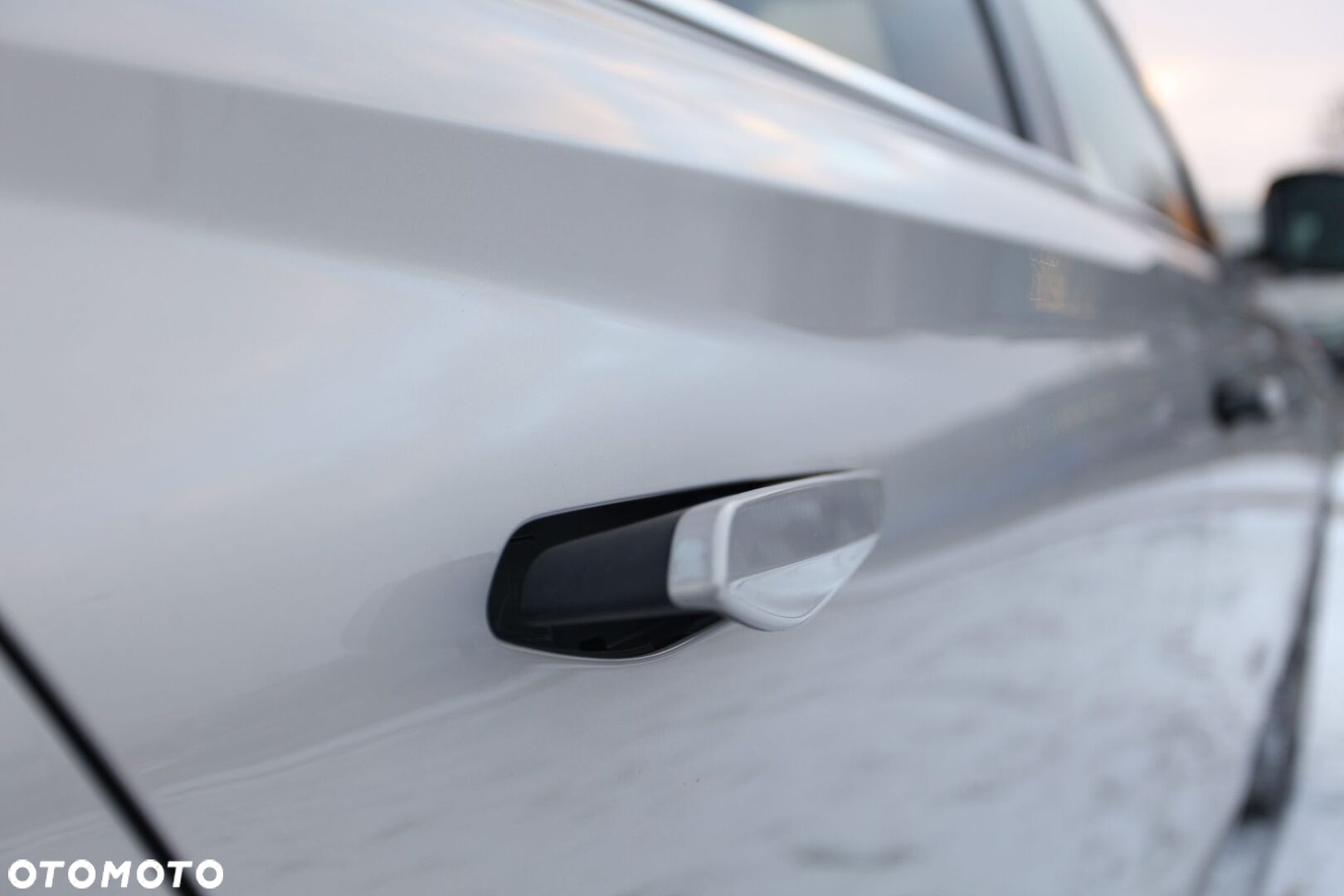 DS Automobiles DS 9 1.6 PureTech Rivoli + - 8