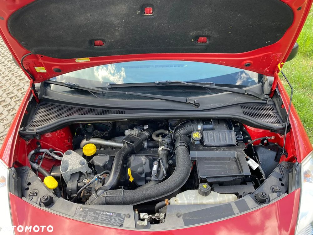 Renault Clio - 24
