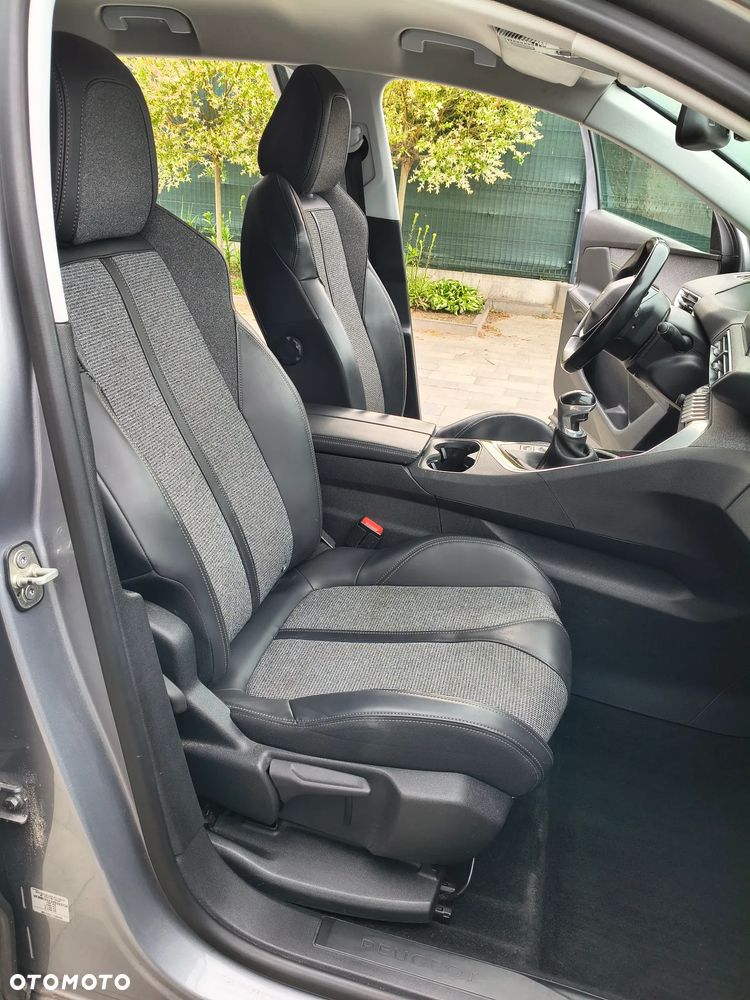 Peugeot 3008 BlueHDi 130 Stop & Start Allure - 11