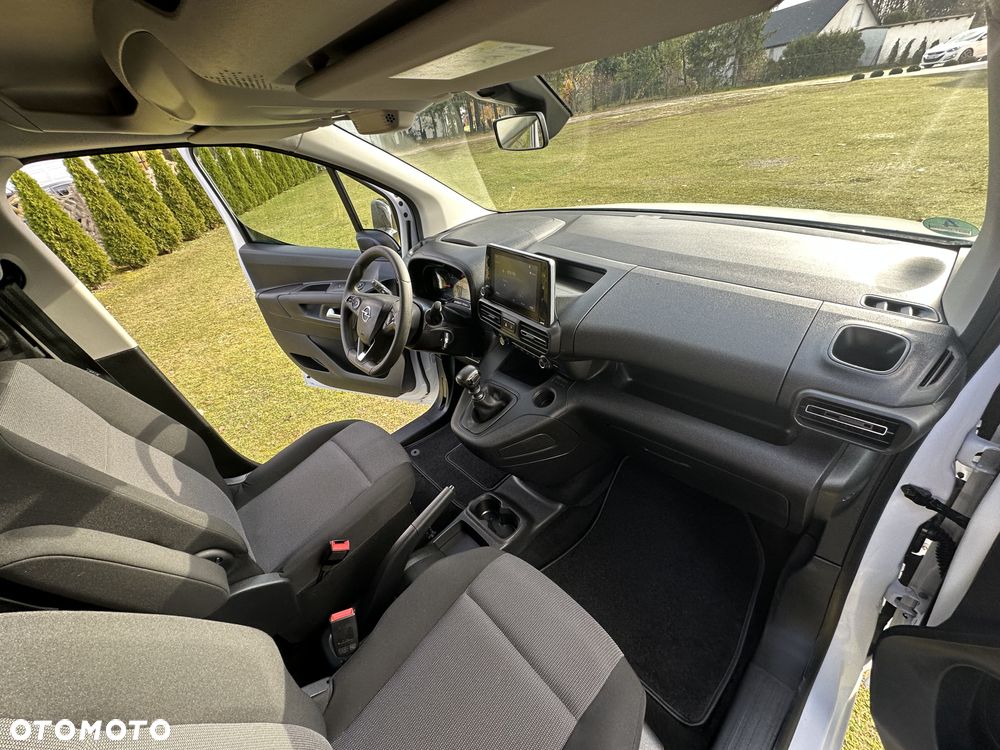 Opel Combo E VAN BLASZAK DOSTAWCZY L1H1 - 24