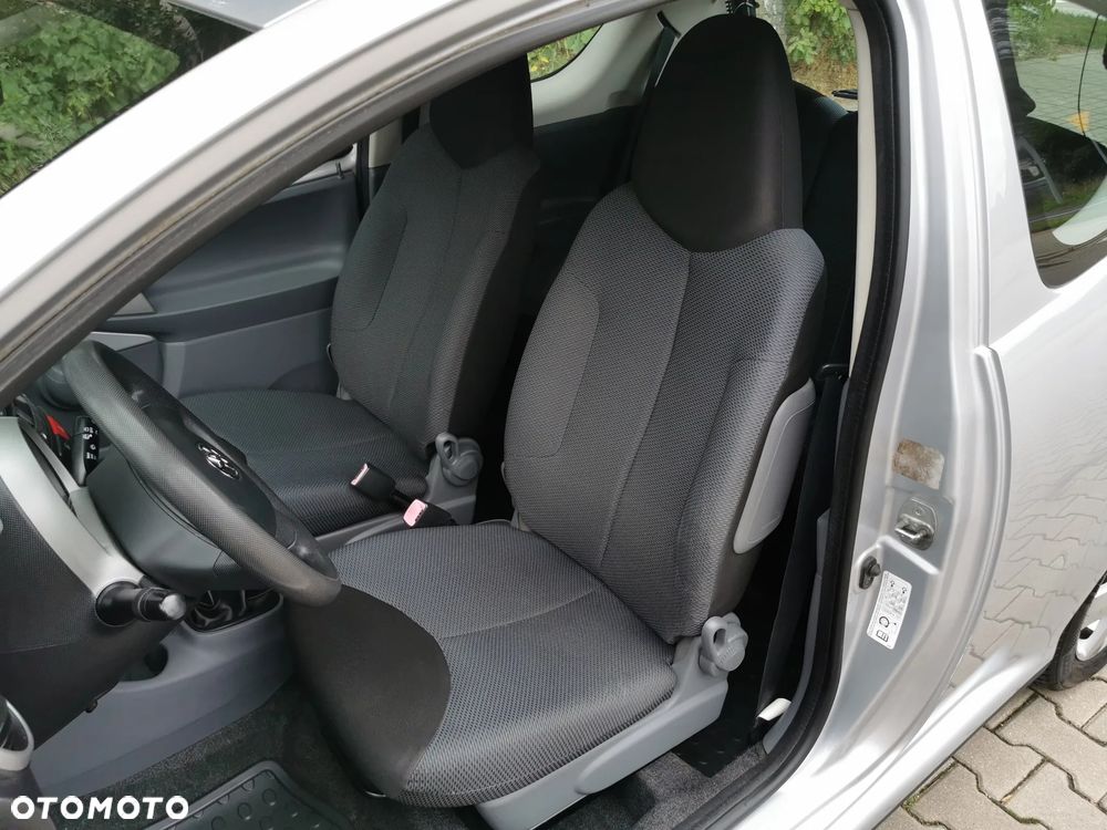 Toyota Aygo Cool&Go - 8