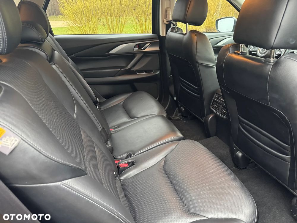 Mazda CX-9 - 13