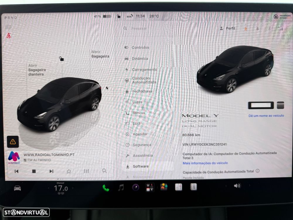 Tesla Model Y - 14
