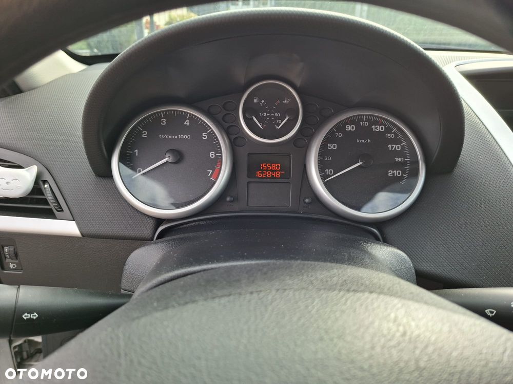Peugeot 207 - 20