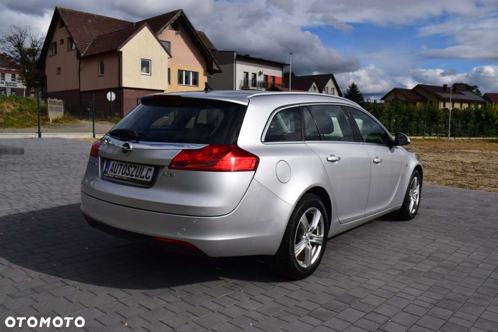 Opel Insignia - 8