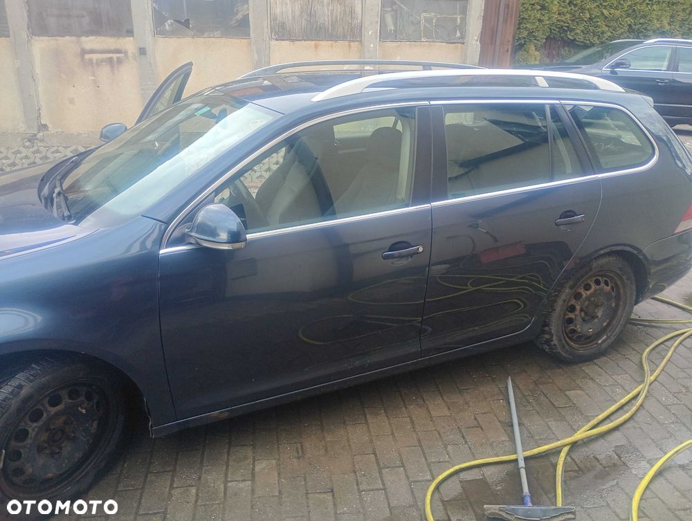 Volkswagen Golf Variant - 3