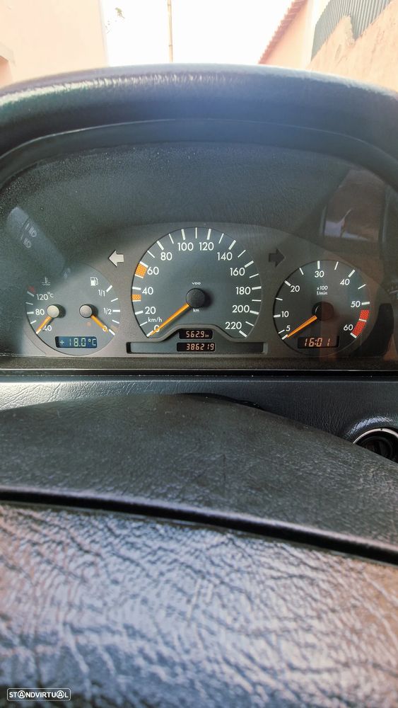 Mercedes-Benz C 220 - 12