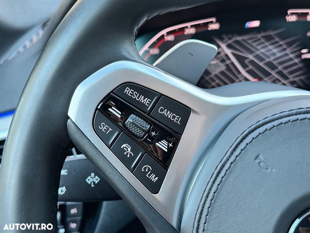 BMW Seria 5 530i Aut. M Sport Edition - 14