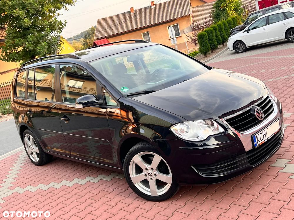 Volkswagen Touran 1.6 Trendline - 11