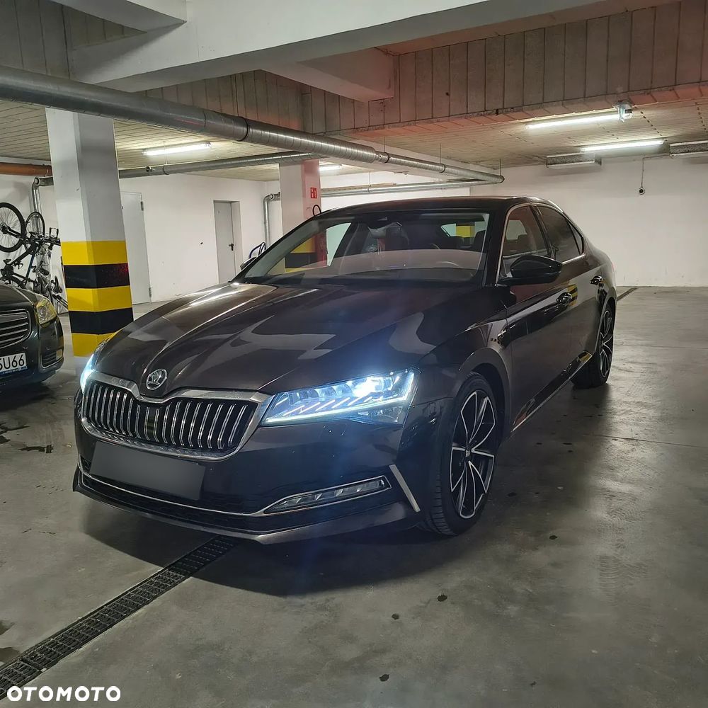 Skoda Superb 2.0 TDI L&K DSG - 1