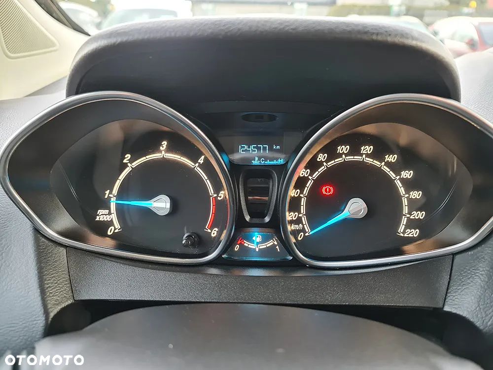 Ford Tourneo Courier 1.5 TDCi Titanium - 27