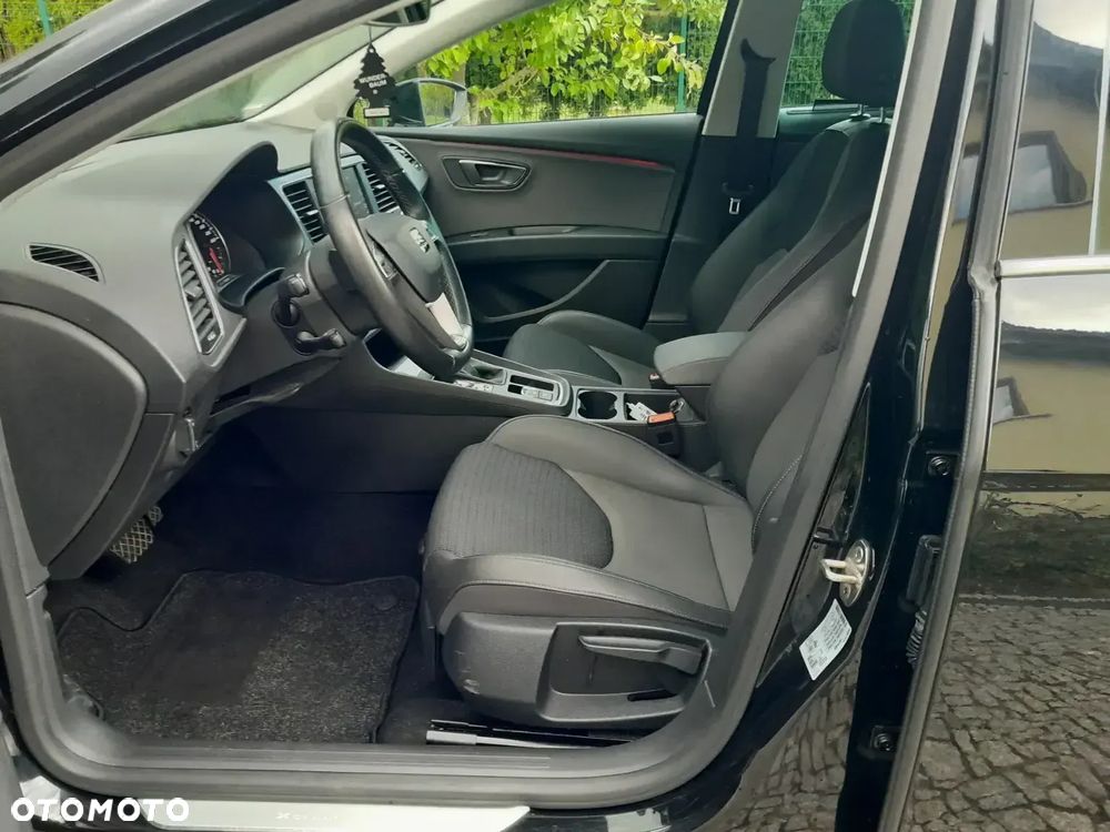 Seat Leon 2.0 TDI DPF DSG Xcellence - 9