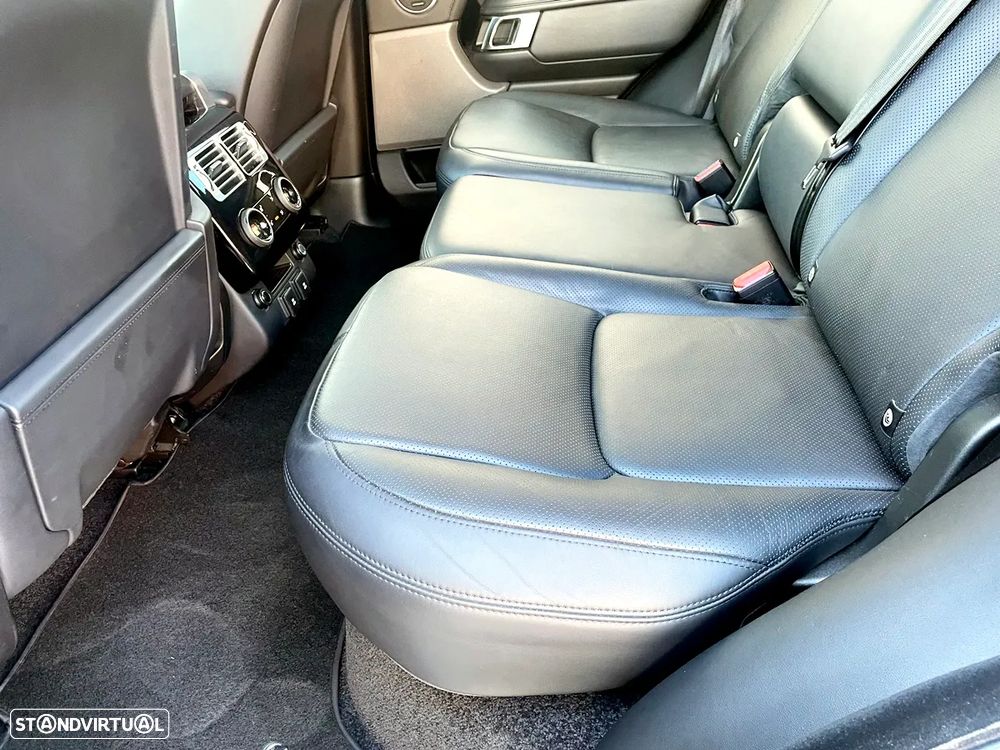 Land Rover Range Rover P400e Plug-in Vogue - 28