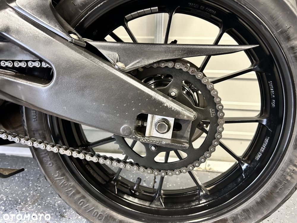 Yamaha R125 - 7
