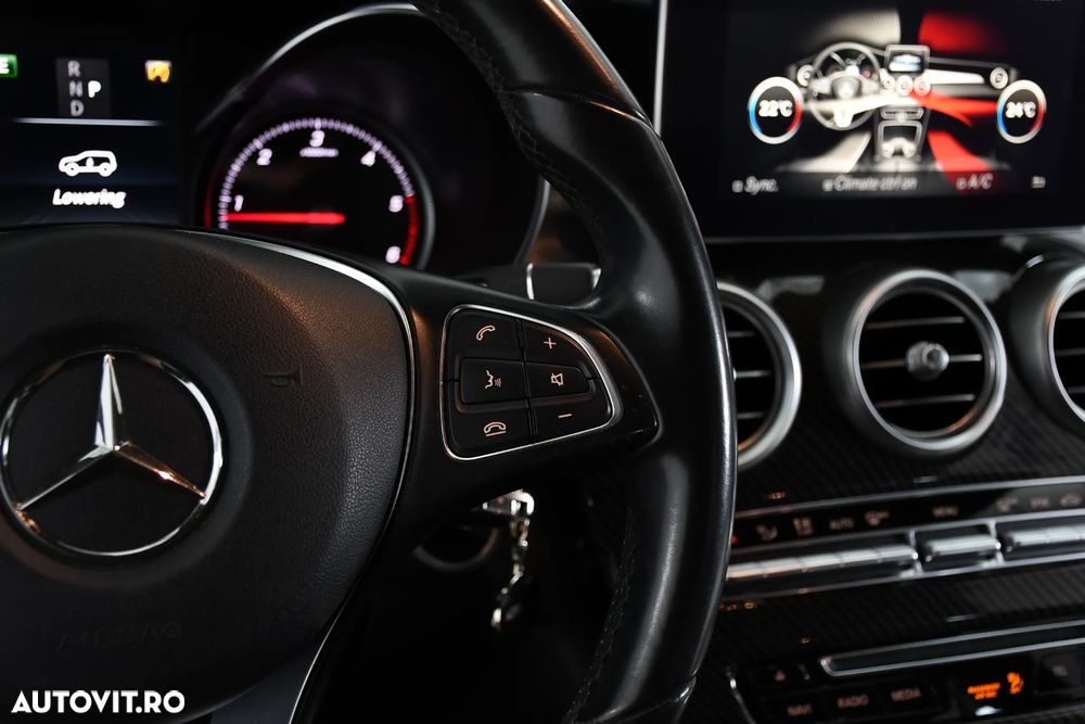 Mercedes-Benz GLC 220 d 4MATIC 9G-TRONIC AMG Line - 24